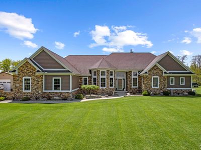 4635 Laplaisance Rd, La Salle, MI, 48145