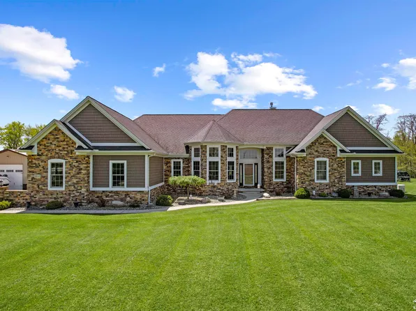 4635 Laplaisance Rd, La Salle, MI 48145