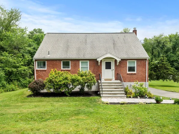 96 Wood Street, Mahopac, NY 10541