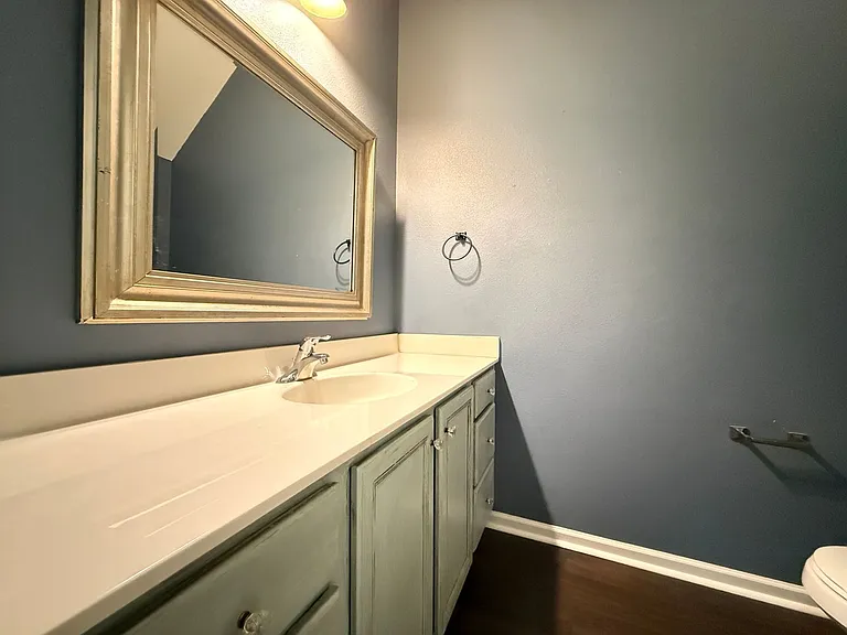 5994 Fox Point Cir — Photo 6