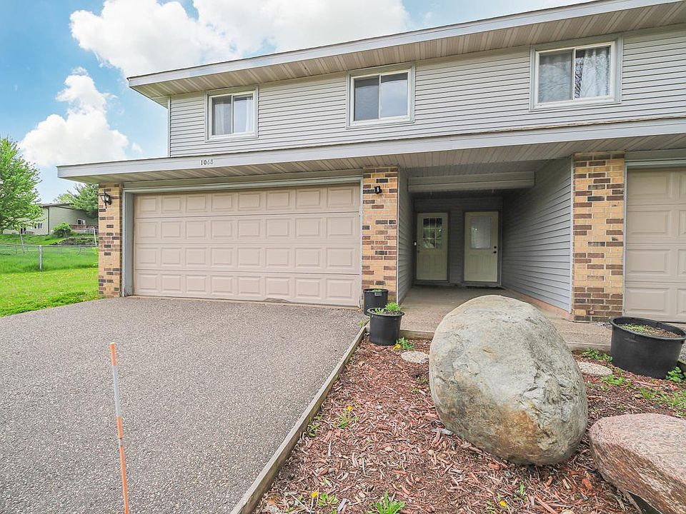 1st image of 1068 Regency Dr