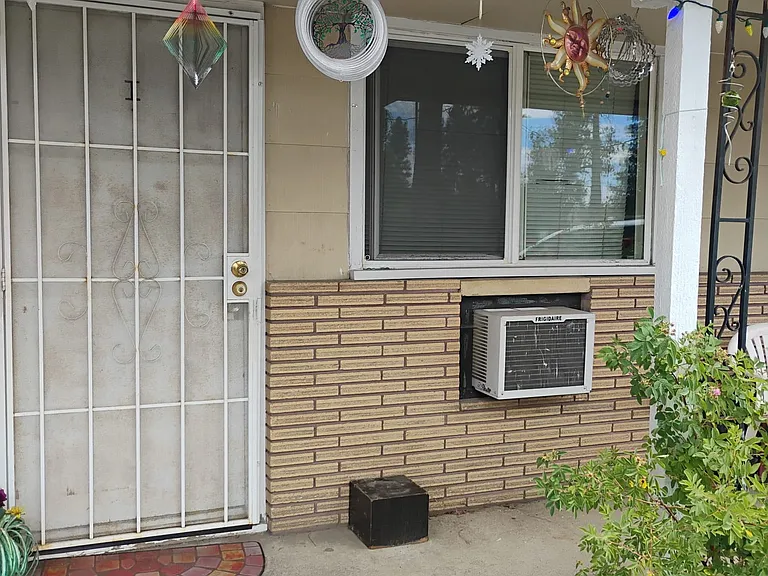 5314 W Sunset Hwy #I — Photo 6