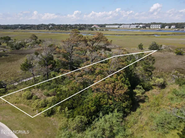 417 E Sixth Street, Ocean Isle Beach, NC 28469