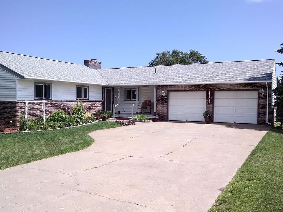 1st image of 1603 Bayview Dr