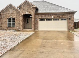 64 Oak Tree Cir, Conway, AR 72032