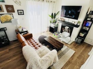 1777 W Altgeld St APT A, Chicago, IL 60614