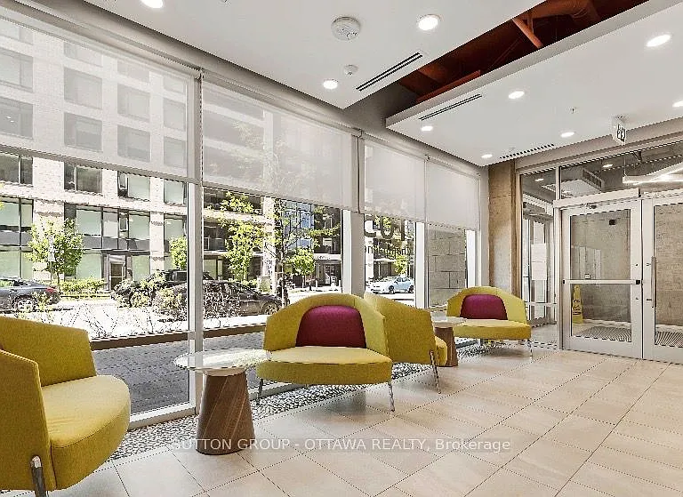 105 Champagne Ave S #2208 — Photo 5