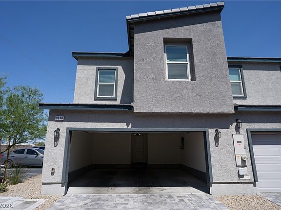 5th image of 9918 Daffodil Hills St
