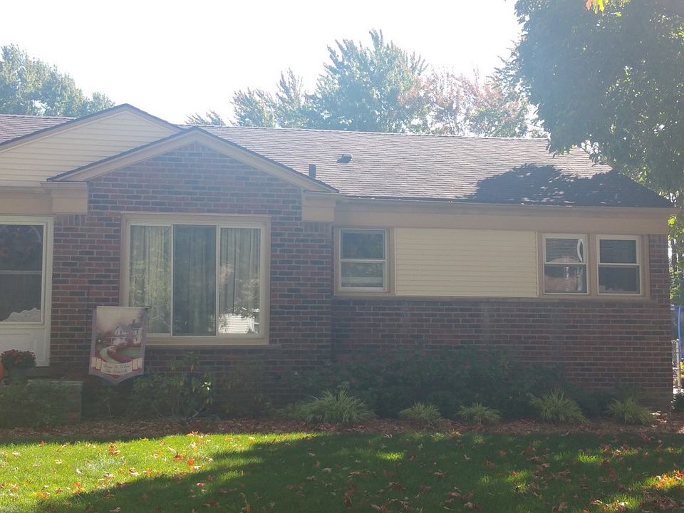 1st image of 29933 Richland St