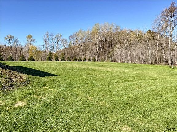 4th image of 187 Case Rd