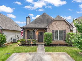 1206 Savannah Ln, Calera, AL 35040