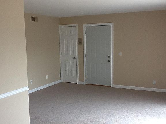 4th image of 1342 Crab Apple Ct APT 200