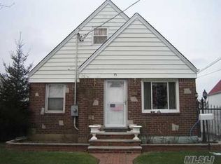 196 Westbury Ave, Mineola, NY 11501