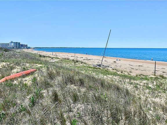 4th image of 2644 Ocean Shore Ave #A