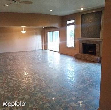 2nd image of 3027 Colonnade Ct NW