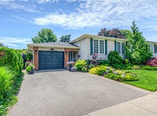 650 Ramsgate Rd, Burlington, ON L7N2Y1