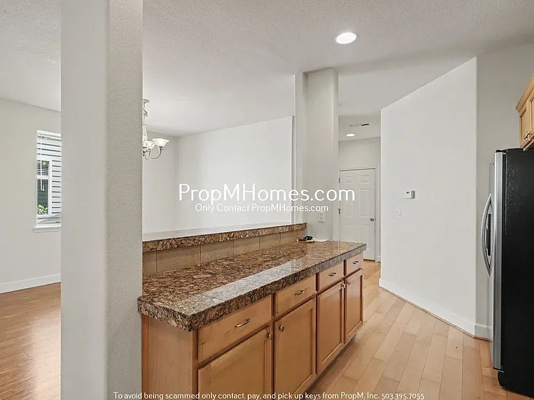 13660 SW Wrightwood Ct — Photo 9