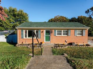 316 Thomas St, Staunton, VA 24401