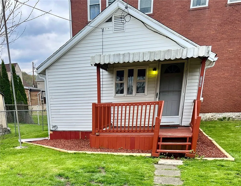 206 Youghiogheny St photo 1
