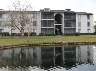 1226 S Pine Ridge Cir, Sanford, FL 32773