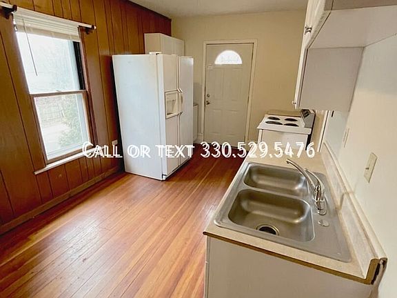 2nd image of 34 Grand Ave #2