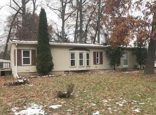 7978 Ivan Dr, Parma, MI 49269