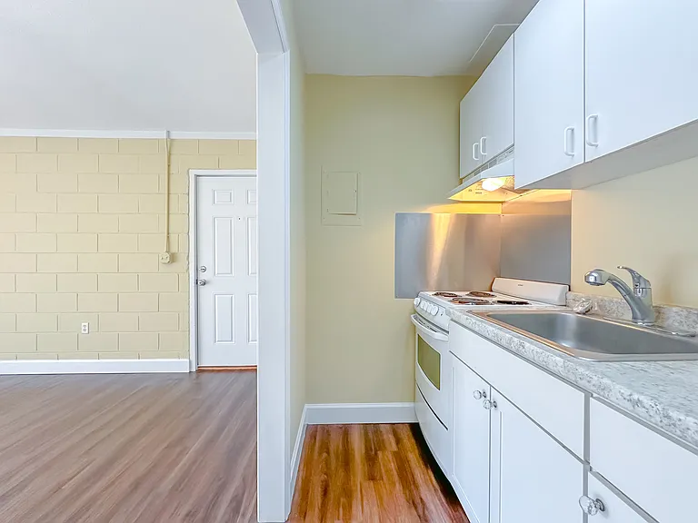 2241 W Pensacola St #68 — Photo 13