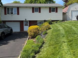 105 Willow Dr, Sarver, PA 16055