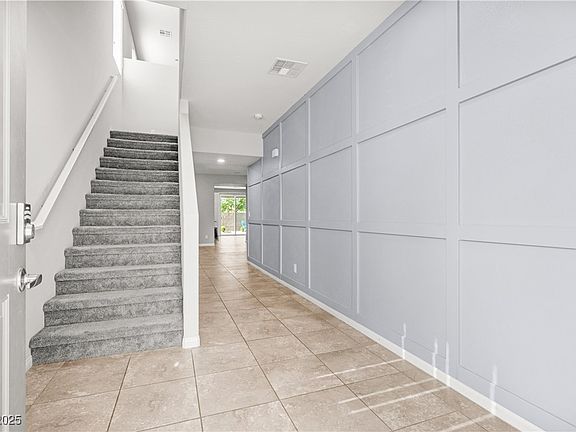 2nd image of 4519 Stardusk Falls Ave