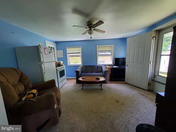 5th image of 28-29 Mohawk Lane Gln #2