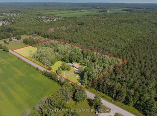 1765 Flos Cres #4-W, Springwater, ON L0L 1P0