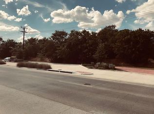 1051 E Rosedale St, Fort Worth, TX 76104