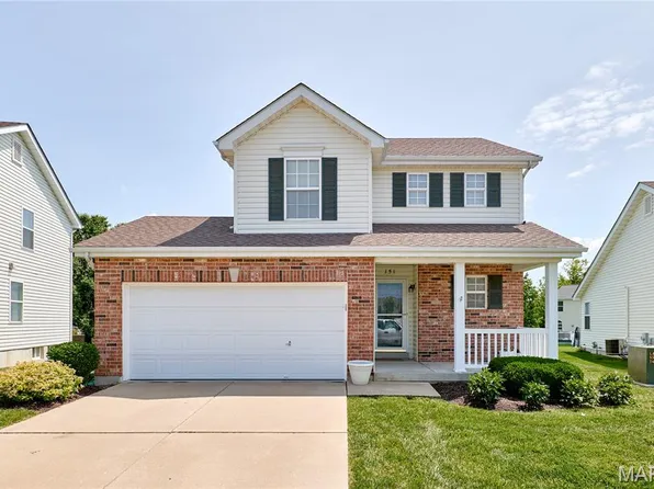 151 Bayhill Village Dr, O'Fallon, MO 63368