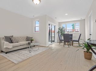 5412 N Winthrop Ave #2, Chicago, IL 60640