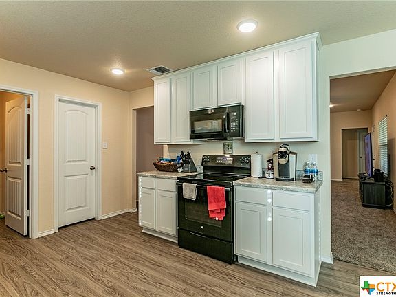 5th image of 721 Liberty Valley Dr
