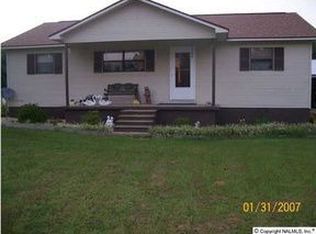 2000 Wyeth Rock Rd, Guntersville, AL 35976