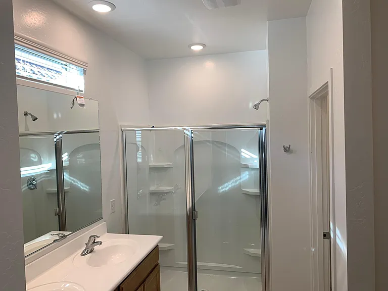 14125 W Voltaire St — Photo 7
