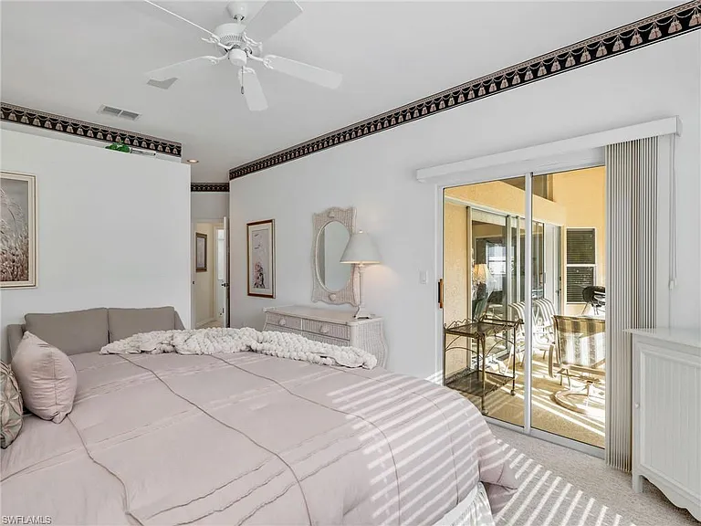 7100 Falcons Glen Blvd — Photo 24
