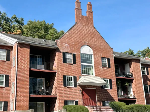 5 Louisburg Sq, Nashua, NH
