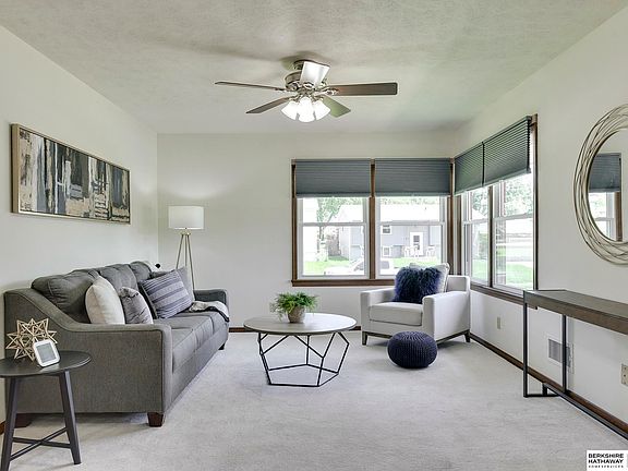 2nd image of 7408 Sun Valley Dr