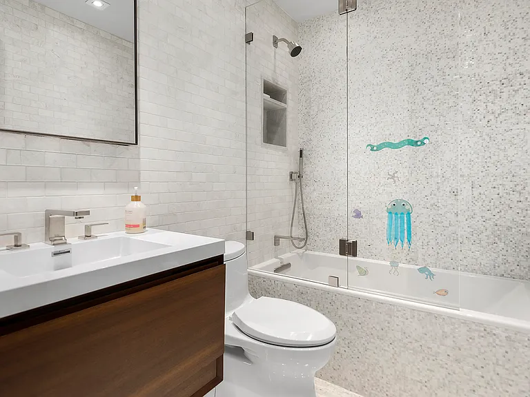 303 E 57th St #25GH — Photo 15