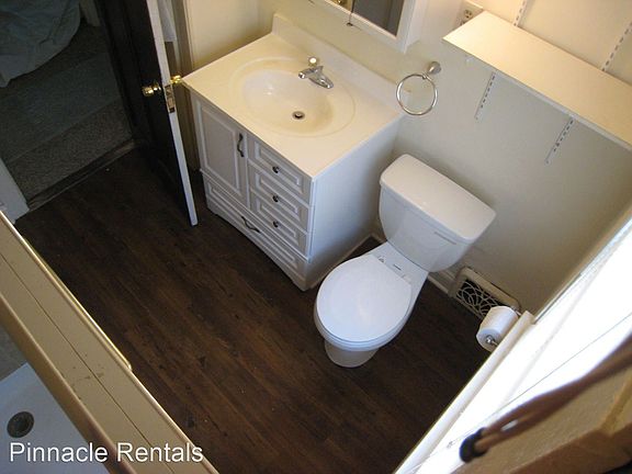 2nd image of 2828 N Maryland Ave