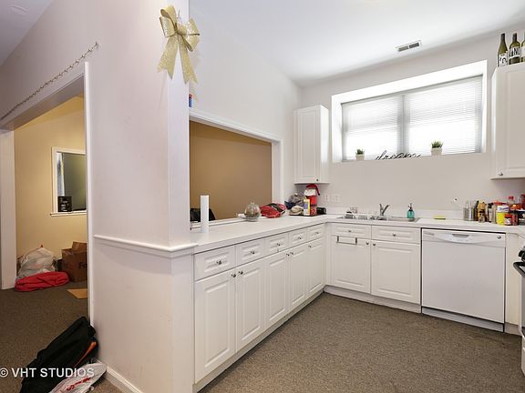 5th image of 2814 N Sheffield Ave #Gs
