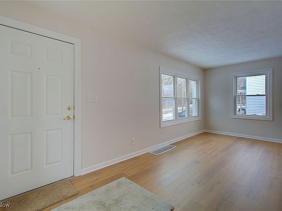 5th image of 1025 Reed St