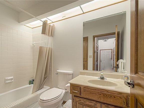5th image of 3011 S Cedar Crest Dr Unit A