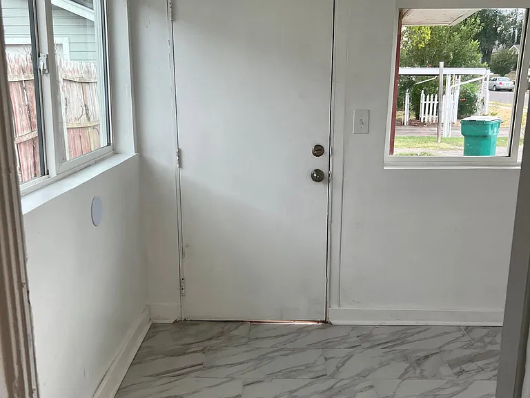 3921 N Youngs Blvd — Photo 20