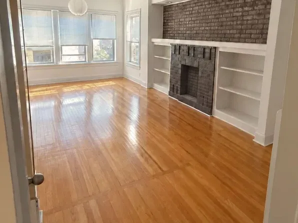 (undisclosed Address), Chicago, IL 60660