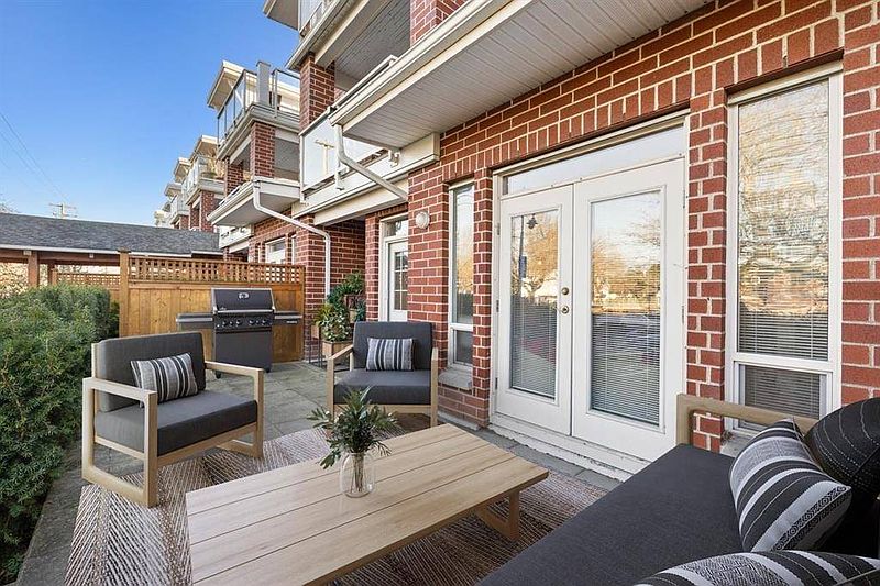 Richmond Townhouse for rent - 3 Bedrooms — photo 23