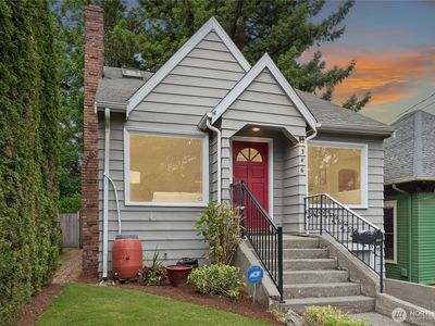 346 NE 58th Street, Seattle, WA, 98105