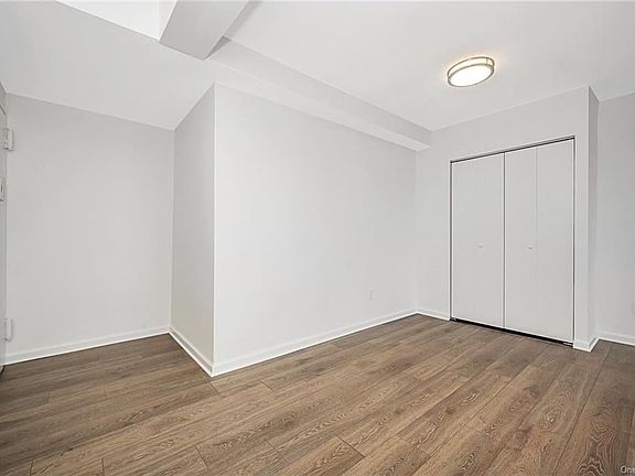 4th image of 25 Lake St APT 7D